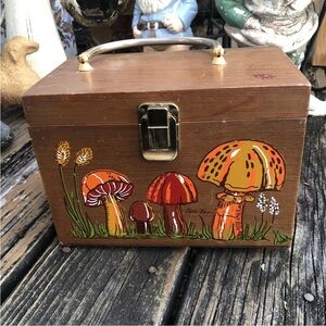 Caro Nan Mushroom Wood Purse Handbag Bag Metal Handle Red Orange Vintage 60s 70s